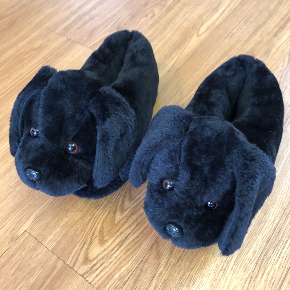 Adorable Women’s Slippers - Size 7-8 Adult